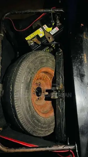 Bajaj RE 205 2011 Three Wheel (Used)