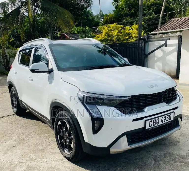 Kia Sonet 2025 SUV (Used)