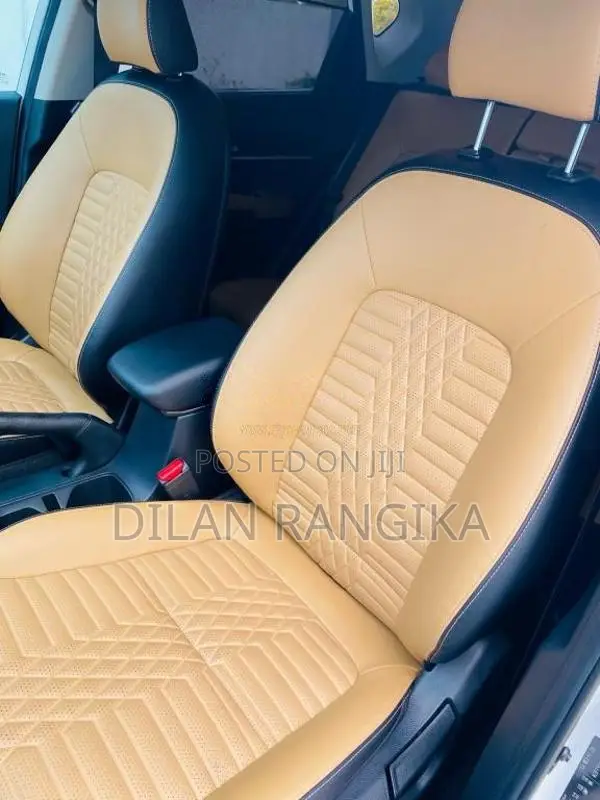 Kia Sonet 2025 SUV (Used)