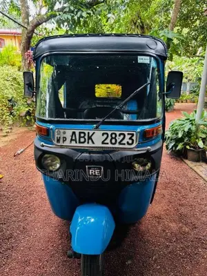 Bajaj 4 Stroke 2016 Three Wheel (Used)