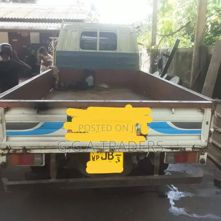 Mazda Brawny 1999 Lorry (Used)