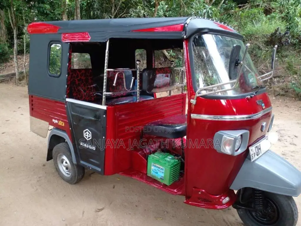 Piaggio Ape 2006 Three Wheel (Used)