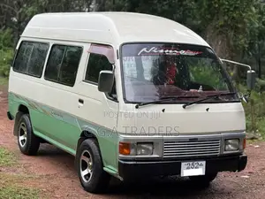 Nissan Caravan 1993 Van (Used)