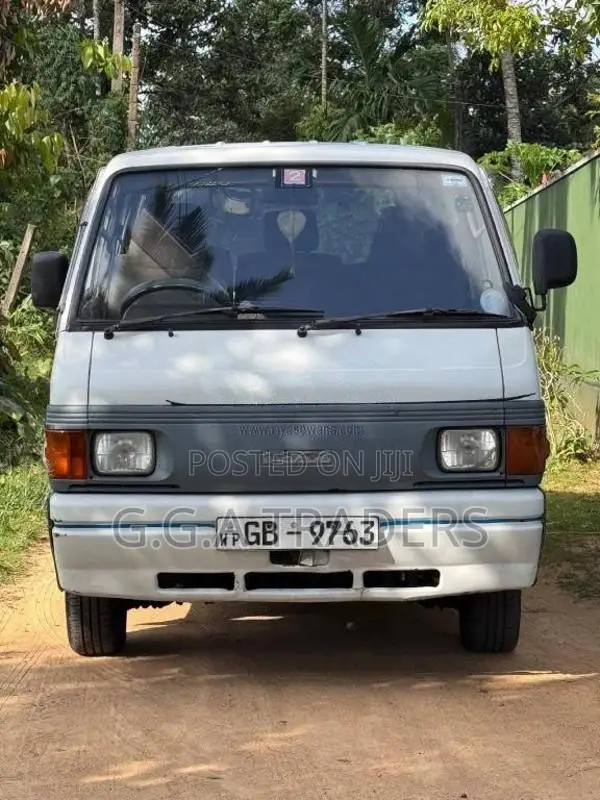 Mazda Bongo 1995 Van (Used)