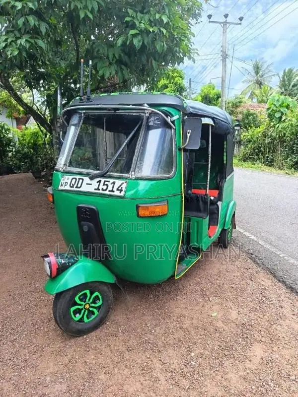 Bajaj RE 2007 Three Wheel (Used)