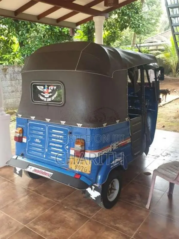 Bajaj 2 Stroke 2005 Three Wheel (Used)