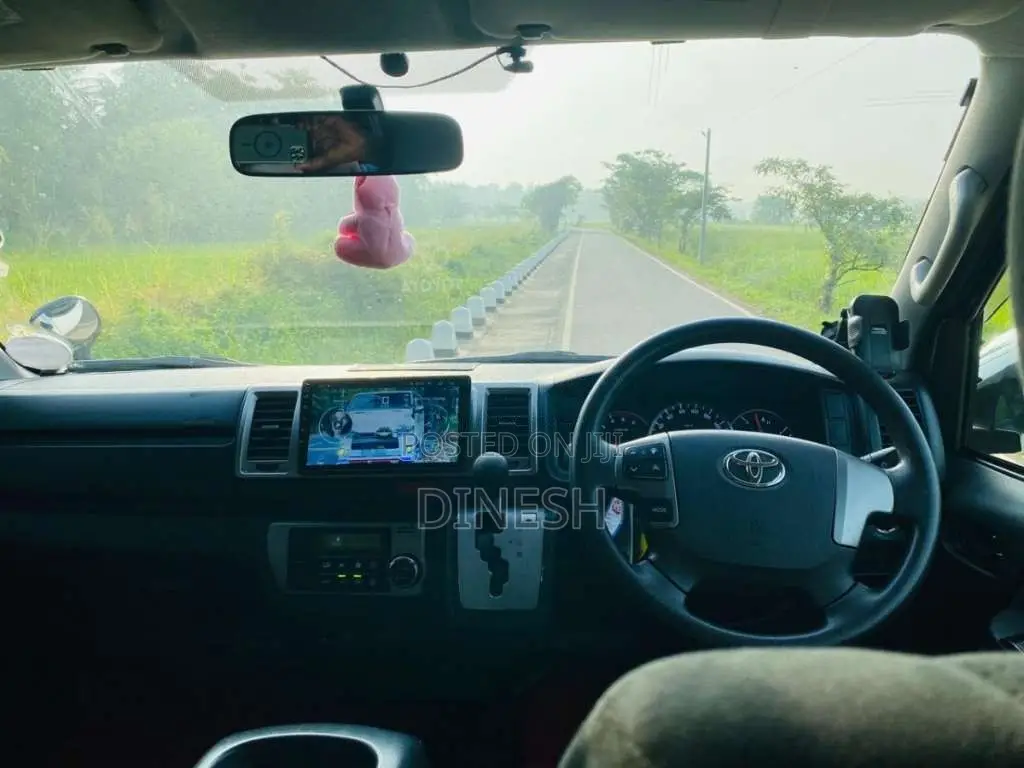 Toyota KDH Super GL DARK PRIME 2015 Van (Used)