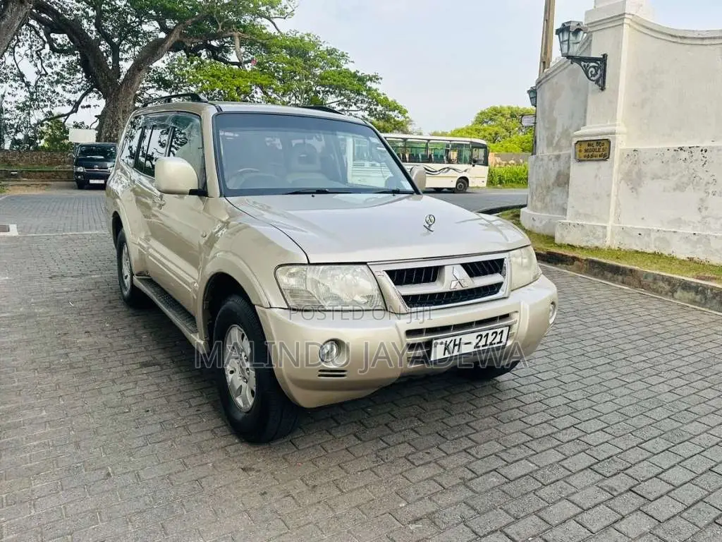 Mitsubishi Montero 2006 SUV (Used)