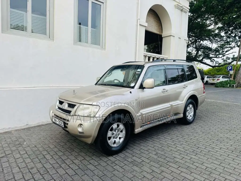 Mitsubishi Montero 2006 SUV (Used)