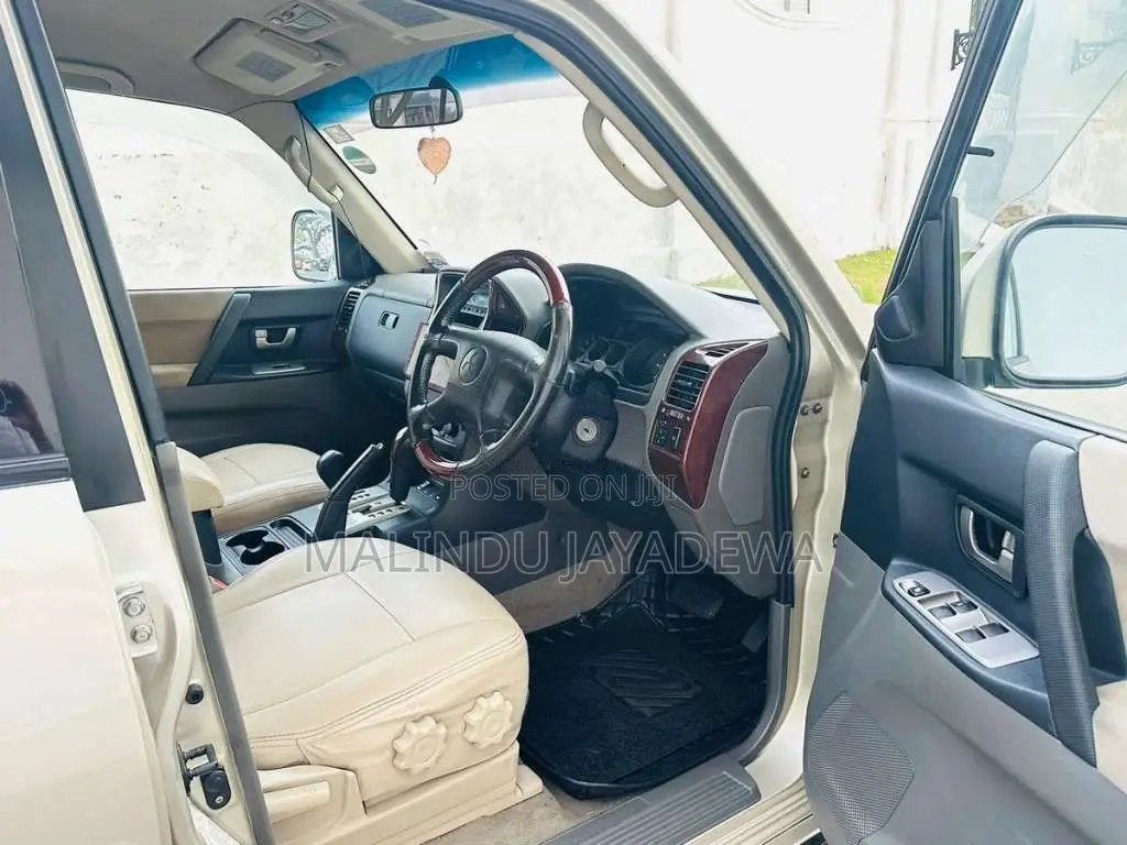 Mitsubishi Montero 2006 SUV (Used)