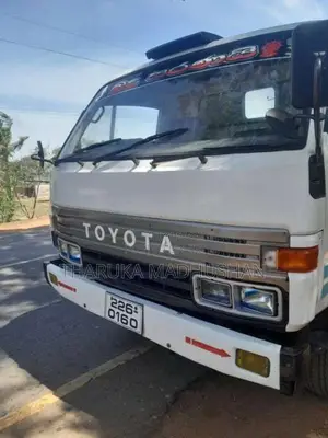 Toyota Lorry Toyota 1993 Lorry (Used)