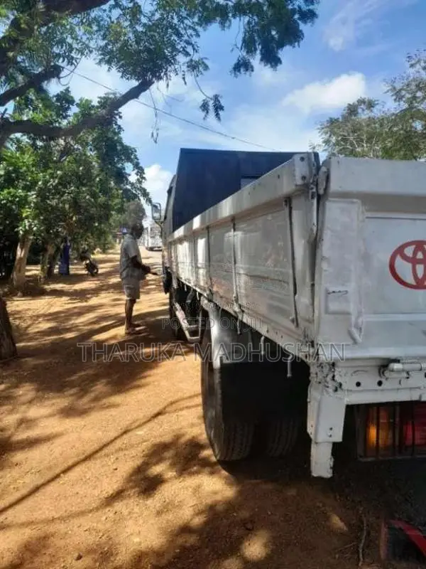 Toyota Lorry Toyota 1993 Lorry (Used)