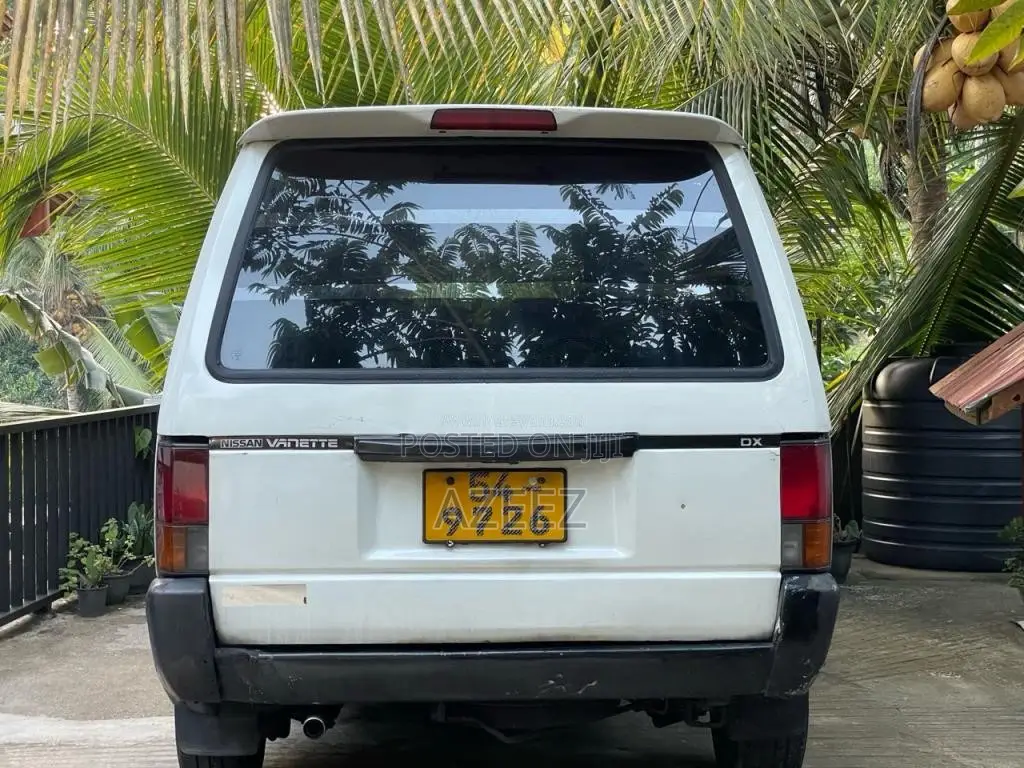 Nissan Vanette 1990 Van (Used)