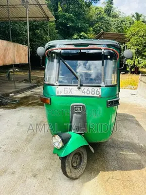 Bajaj RE 2 Stroke 2001 Three Wheel (Used)