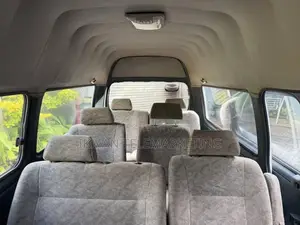 Nissan Caravan E25 High Roof 2009 Van (Used)