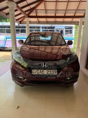 Honda Vezel Z 2015 SUV (Used)