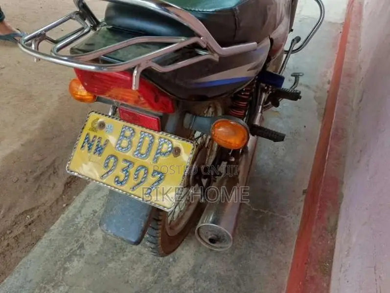 Bajaj CT-100 2016 Motorbike (Used)