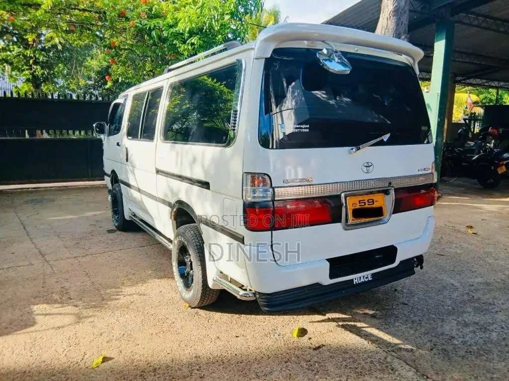 Toyota LH113 1991 Van (Used)