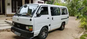 Toyota Shell 1984 Van (Used)