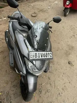 Suzuki Burgman 2020 Motorbike (Used)