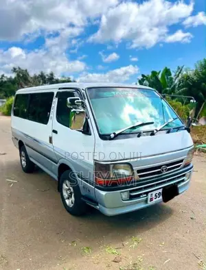 Toyota HIACE 1992 Van (Used)