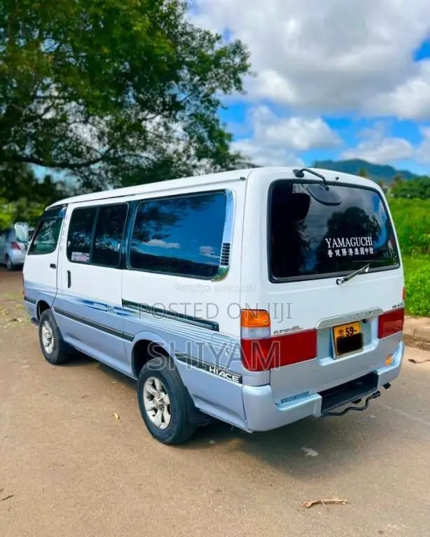 Toyota HIACE 1992 Van (Used)