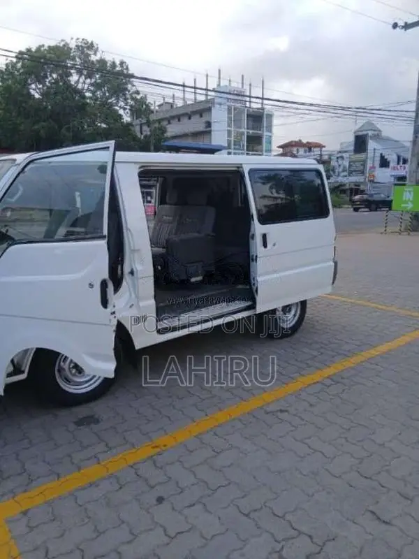 Nissan Vanette 2006 Van (Used)