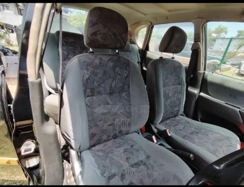 Toyota Duet 2000 Car (Used)