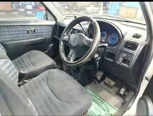 Nissan CUBE AZ 10 2003 Car (Used)