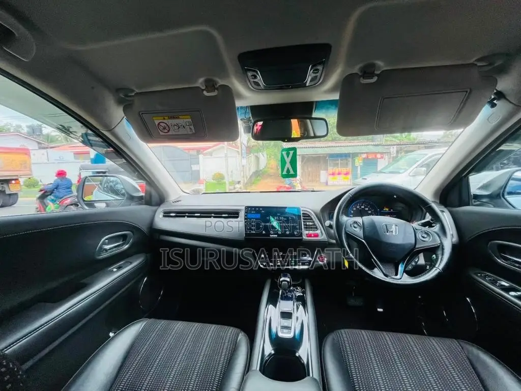Honda Vezel 2014 SUV (Used)