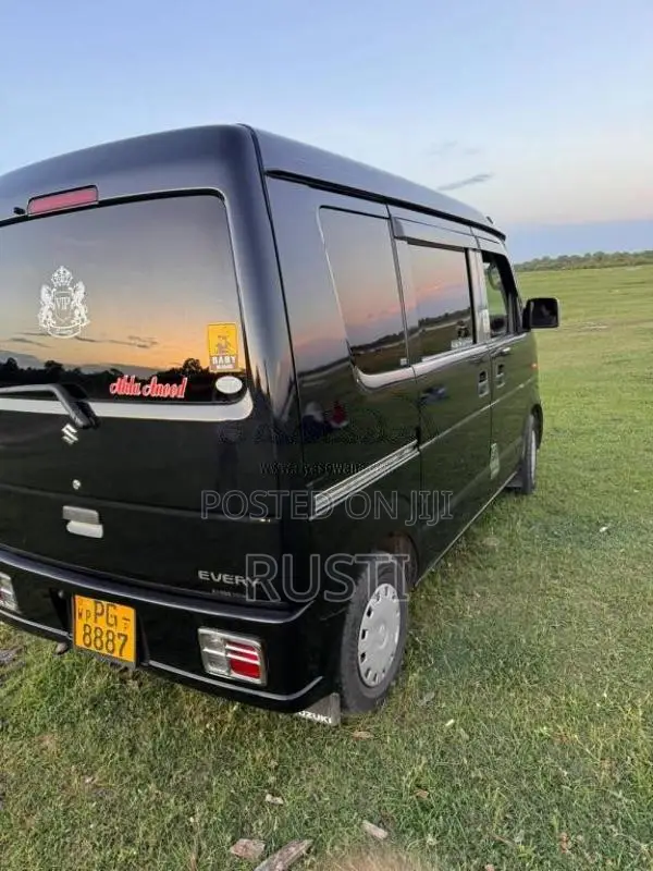 Suzuki Every 2012 Van (Used)