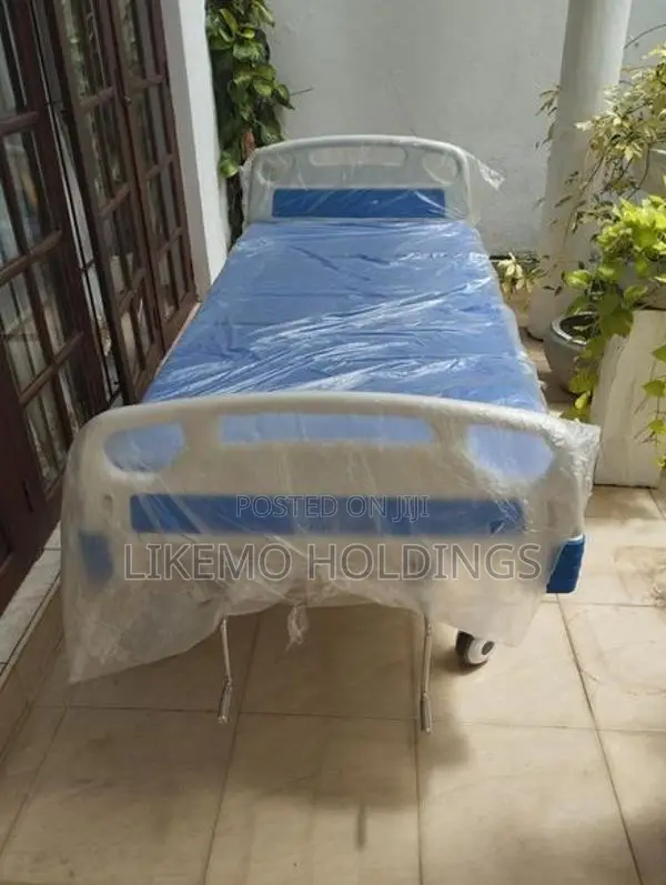 Patient Two Function Manual Hospital Beds for sale