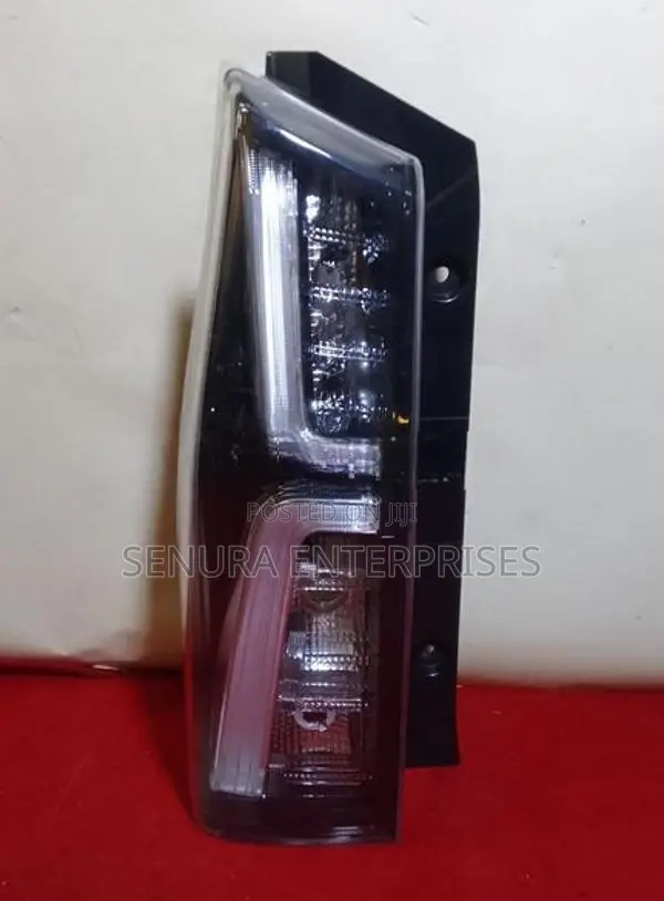 Daihatsu Tanto Custom LA650 Tail Light Lh