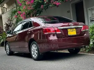 Toyota Premio G Superior 2018