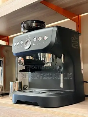 Smith+Nobel 15 Bar Espresso Machine with Grinder