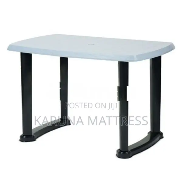 Oval Dining Table