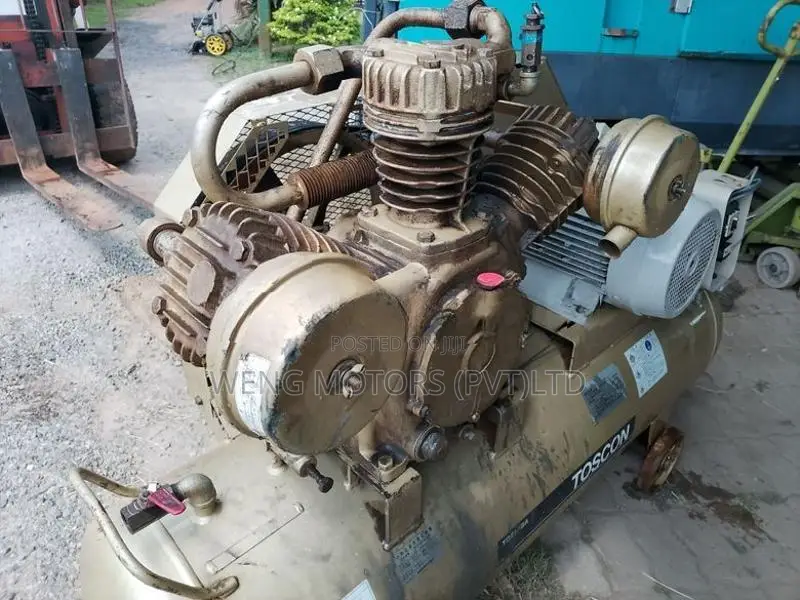 TOSCON AIR COMPRESSOR 230L