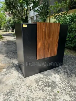 Cashier Counter Table Melamine 4ft