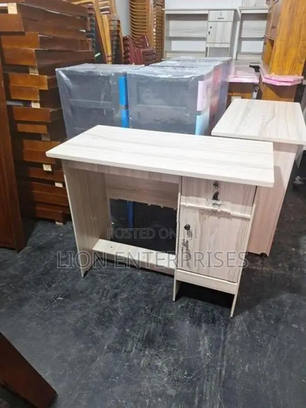 3ft Melamine Office Tables