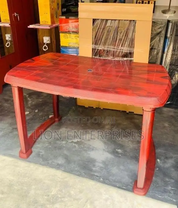Nippon Plastic Dining Tables
