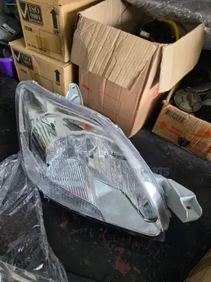 Toyota Vios Head Light