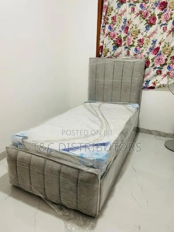 6*3 Divan Bed And Mattress