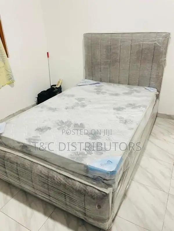 6*4 Divan Bed And Mattress