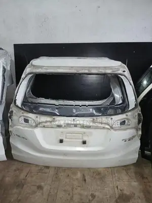Honda Vezel 2014 Dickey Panel