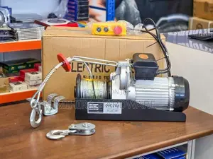 Hoist Machine 1200KG 20M Cable 1800W Electric Motor