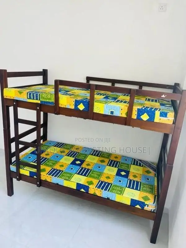MODERN WOODEN HI-QUALITY BUNK BEDS
