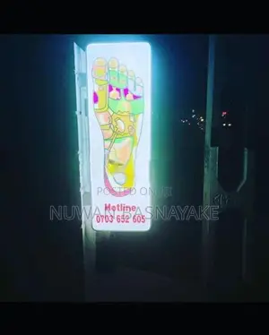 Modern Lightbox & Pylon Sign Designers