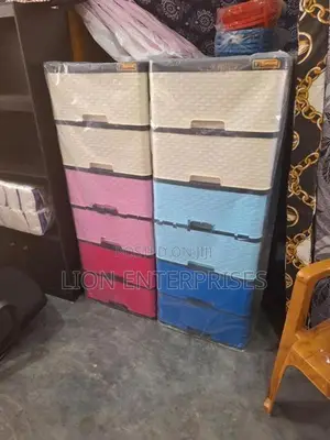 6 Drawer plastic cupboards