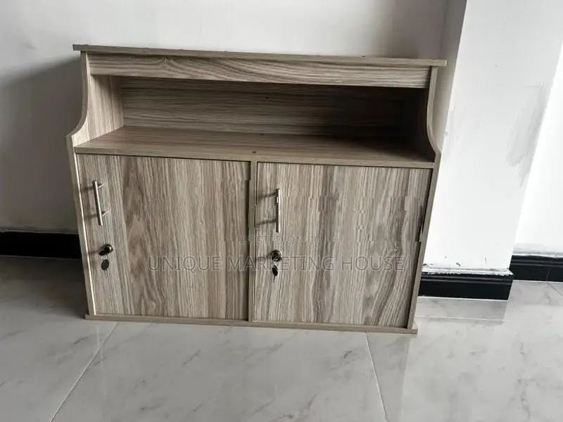 MODERN AMERICAN WHITE 2PCS READY MADE PANTRY CUPBOARDS