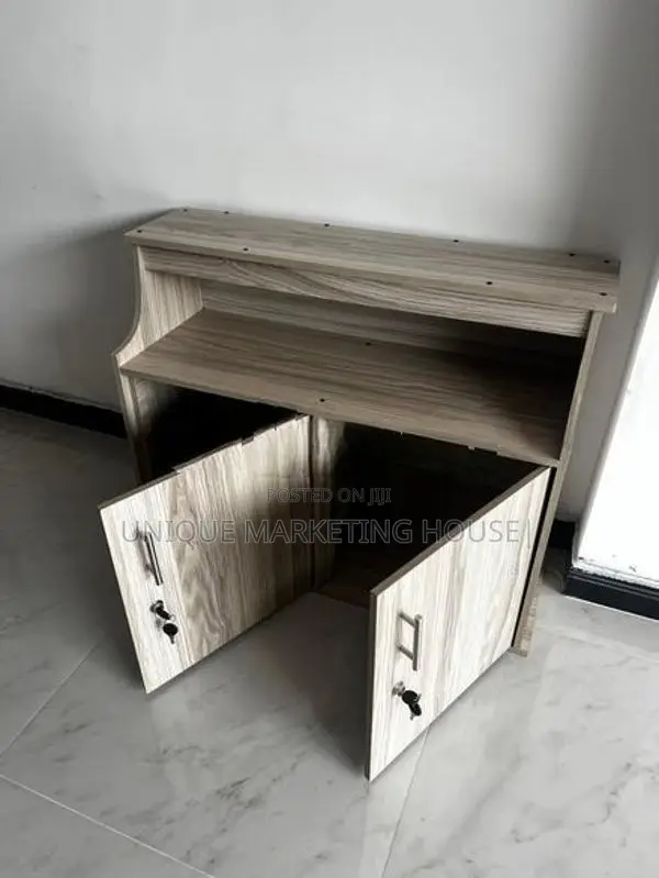 MODERN AMERICAN WHITE 2PCS READY MADE PANTRY CUPBOARDS